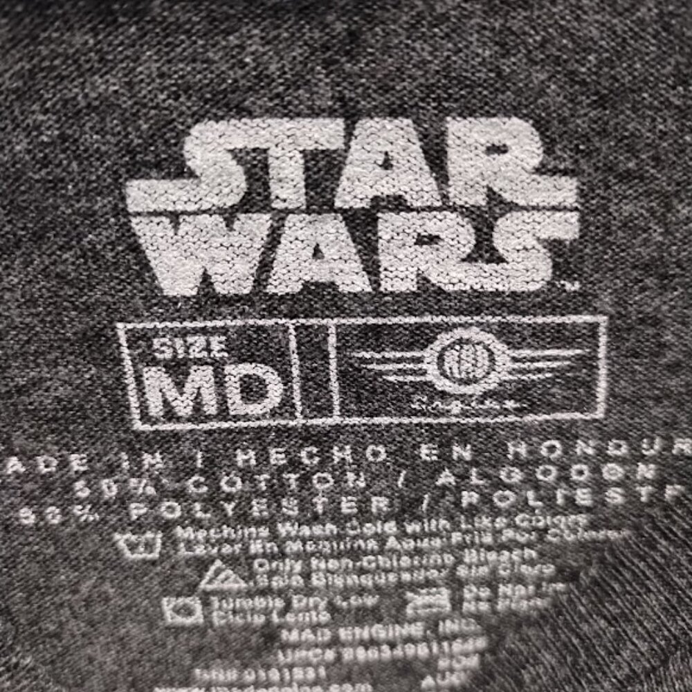 Stars Wars R2-D2 Christmas T-shirt  M - Picture 2 of 3